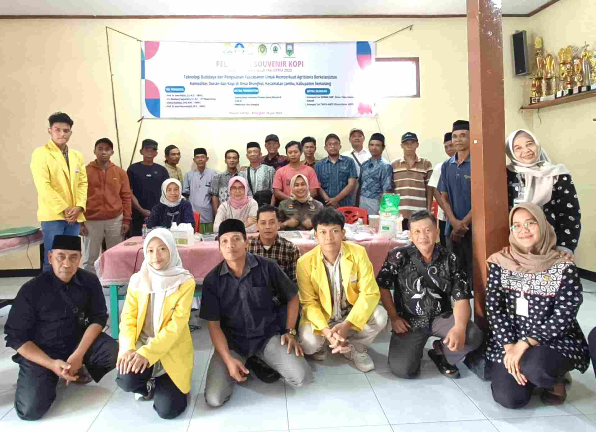 Mewujudkan Desa Wisata Agribisnis di Brongkol lewat Kopi dan Durian Mewujudkan Desa Wisata Agribisnis di Brongkol lewat Kopi dan Durian